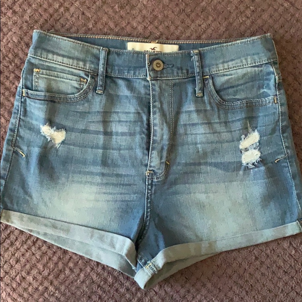 Hollister jean shorts